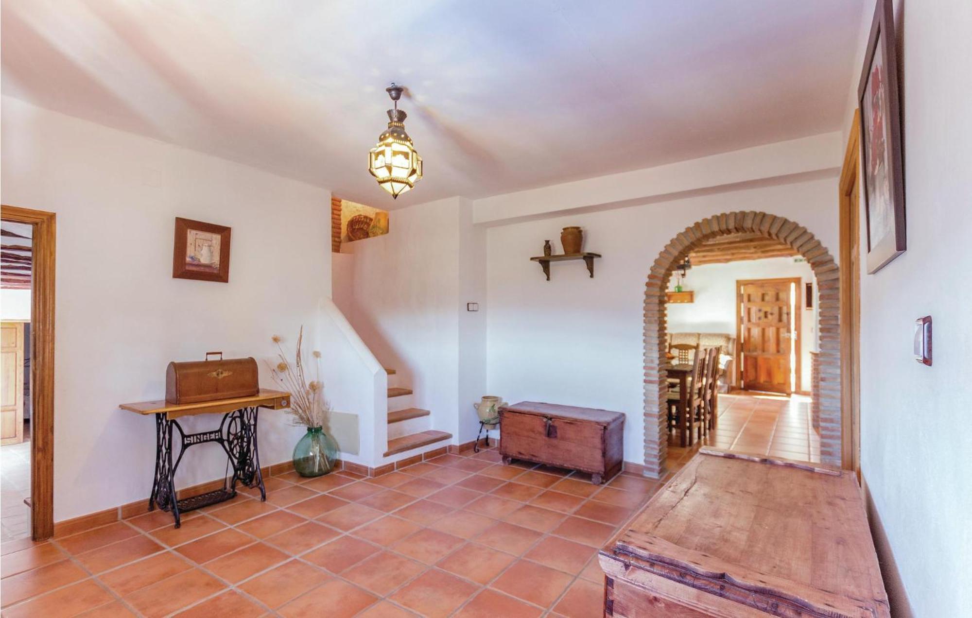 8 Bedroom Lovely Home In Iznájar エクステリア 写真
