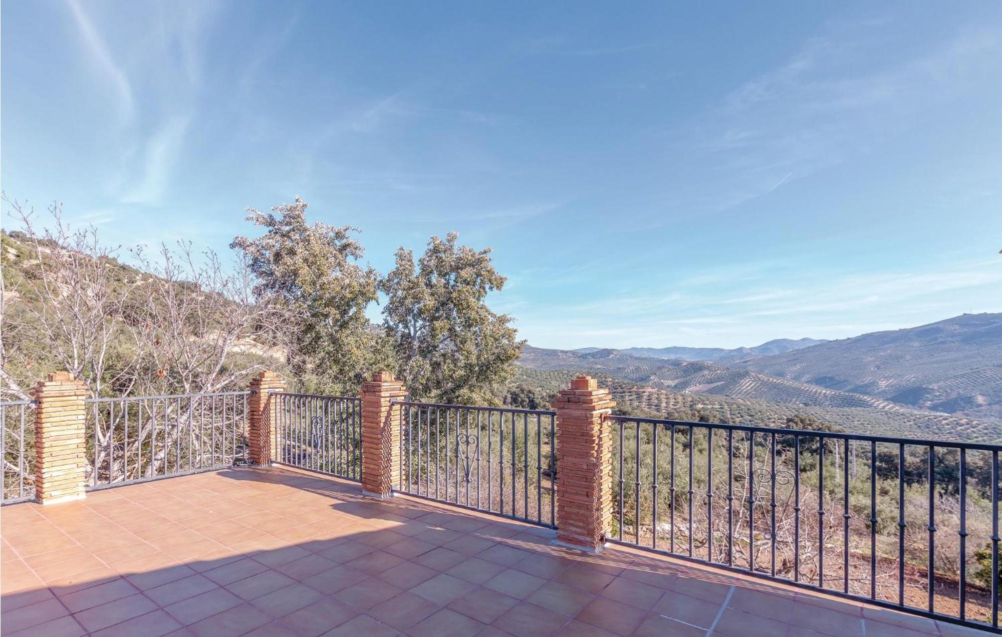 8 Bedroom Lovely Home In Iznájar エクステリア 写真