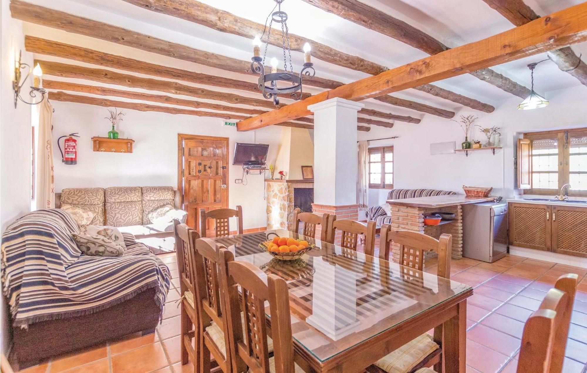 8 Bedroom Lovely Home In Iznájar エクステリア 写真